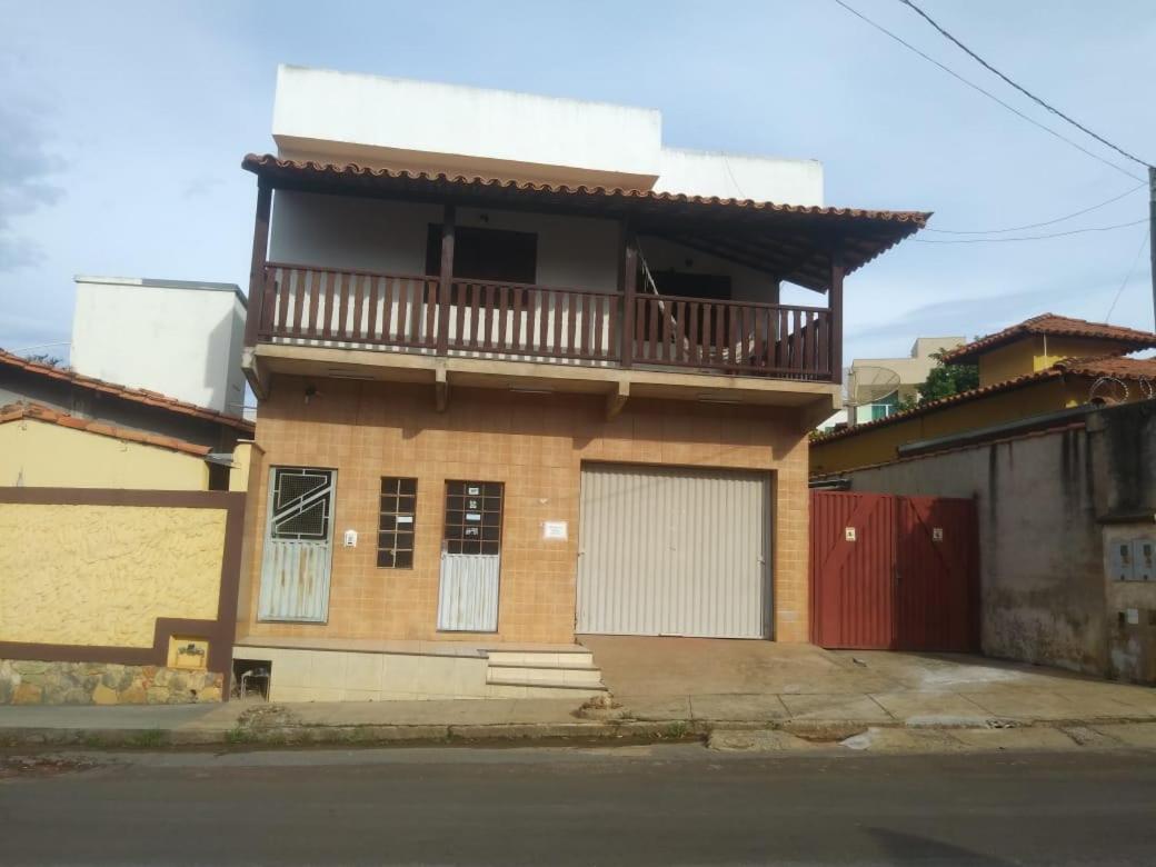 הוילה Capitólio Casa Da Neilma מראה חיצוני תמונה